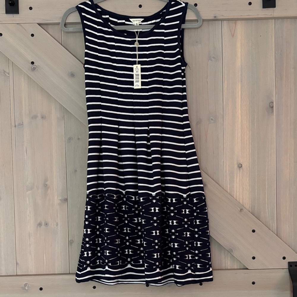Max Studio Navy and White Patterned Midi Dress